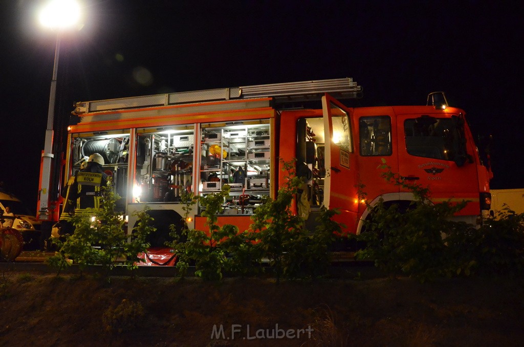 Feuer Koeln Porz Wahn Am Bahnhof P224.JPG - Miklos Laubert